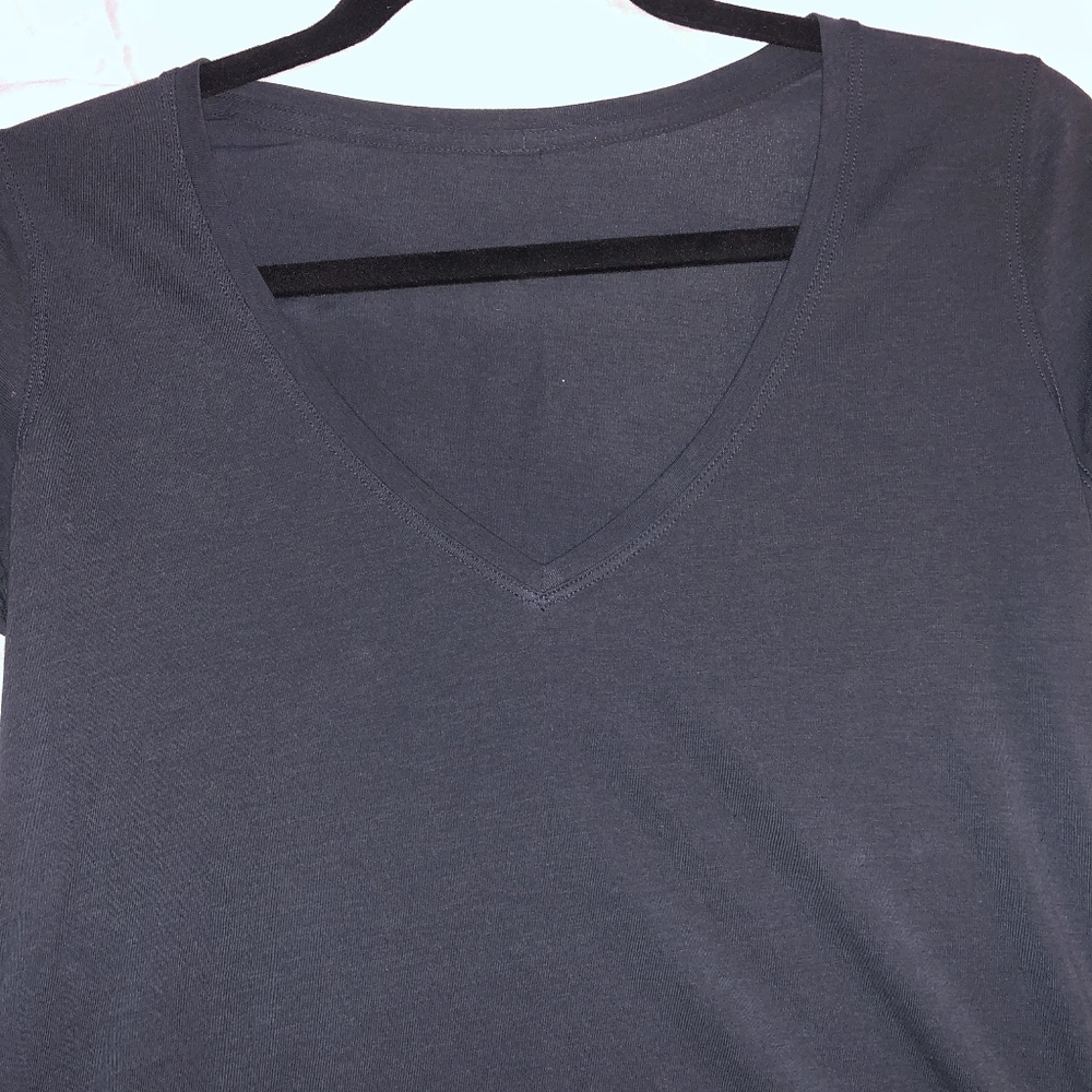 Dark Grey Lululemon V Neck size 4